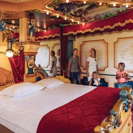 ホテル Efteling 4*